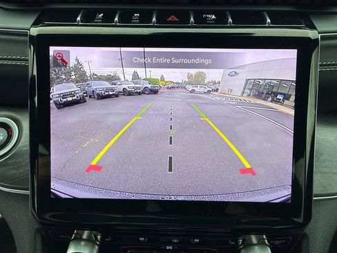 Used 2022 Jeep Grand Cherokee Overland w/ MOPAR Finishing Package AWD/4WD image 14