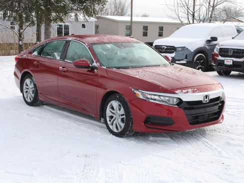Certified 2018 Honda Accord LX image 3
