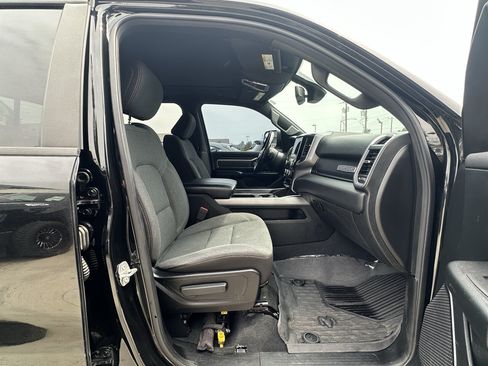 Used 2019 RAM 1500 Big Horn AWD/4WD image 40