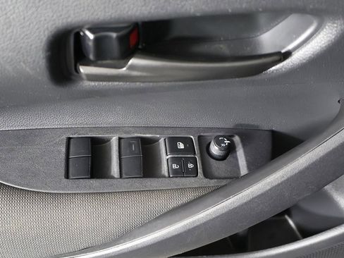 Used 2023 Toyota Corolla LE image 29