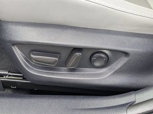 Used 2025 Toyota Camry SE w/ Multimedia Upgrade Package FWD image 19
