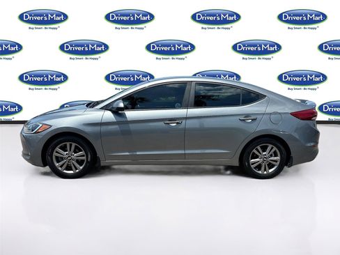 Used 2018 Hyundai Elantra Value Edition FWD image 10