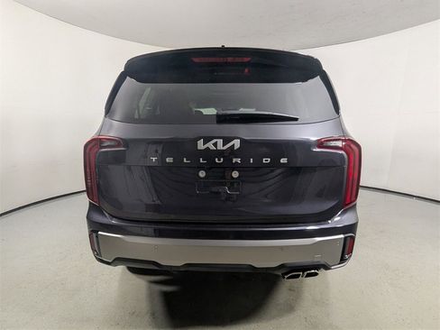 New 2025 Kia Telluride S image 6