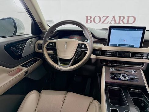 Used 2022 Lincoln Aviator Reserve w/ Equipment Group 201A RWD image 27