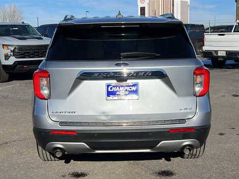Used 2023 Ford Explorer Limited w/ Equipment Group 301A image 6