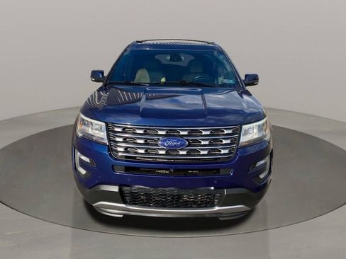 Used 2017 Ford Explorer Limited w/ Equipment Group 301A image 9