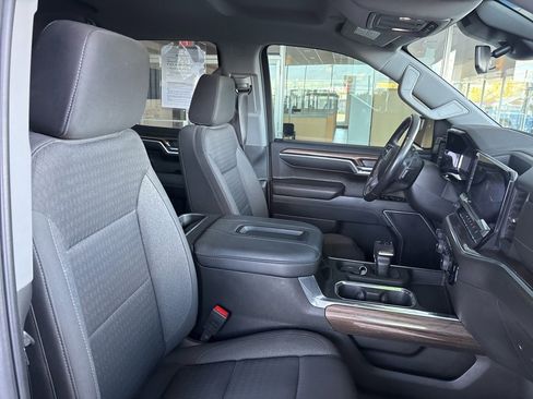 Used 2022 Chevrolet Silverado 1500 RST image 32