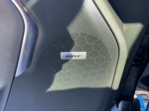 New 2026 Chevrolet Suburban Premier image 40