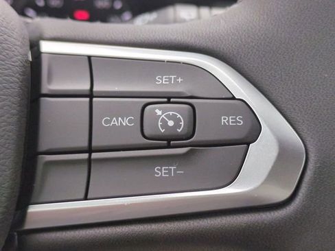 New 2026 Jeep Compass Latitude image 24