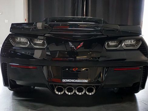 Used 2015 Chevrolet Corvette Z06 w/ 3LZ Preferred Equipment Group RWD image 15