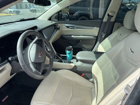 Used 2019 Cadillac XT5 Premium Luxury image 6