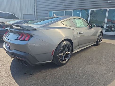 New 2026 Ford Mustang Dark Horse image 7