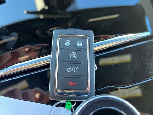 New 2025 Jeep Grand Cherokee L Limited image 37