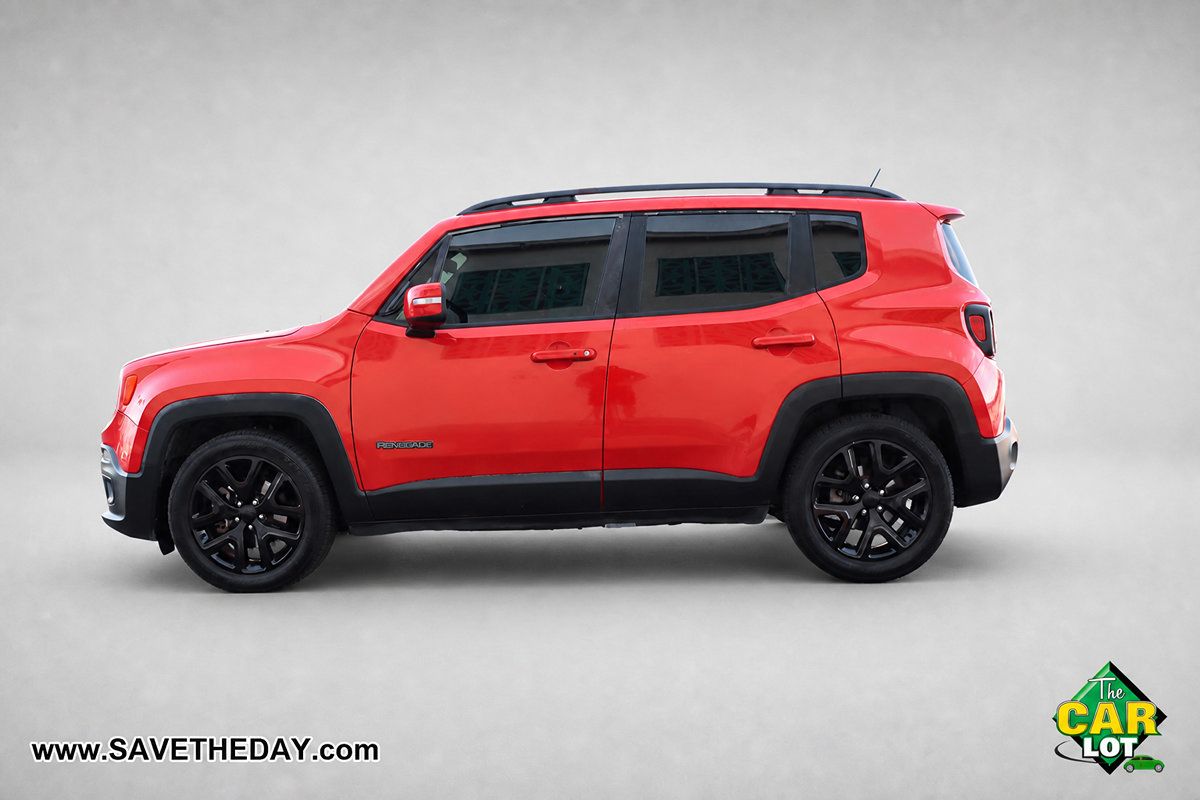 Used 2017 Jeep Renegade Altitude FWD image 5