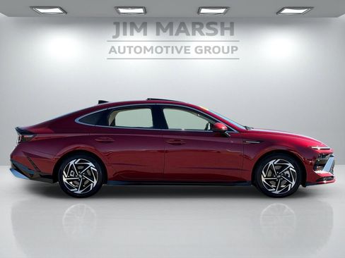 Used 2024 Hyundai Sonata SEL w/ Convenience Package FWD image 7