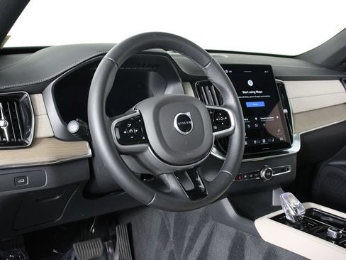 Certified 2026 Volvo XC90 B6 Plus w/ Protection Package Premier AWD/4WD image 14