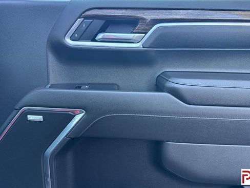 Certified 2022 GMC Sierra 1500 Elevation w/ Elevation Premium Package AWD/4WD image 18