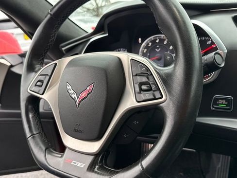 Used 2015 Chevrolet Corvette Z06 w/ 3LZ Preferred Equipment Group image 18