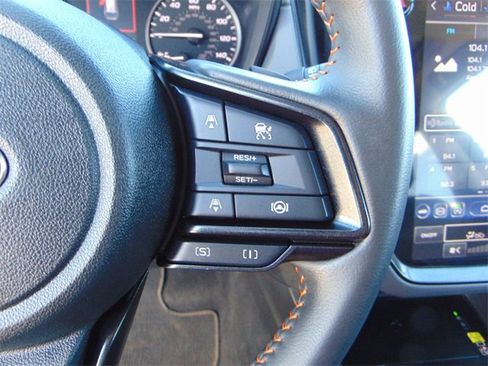 Certified 2025 Subaru Crosstrek 2.5i Limited w/ Crosstrek Mirror Package image 17