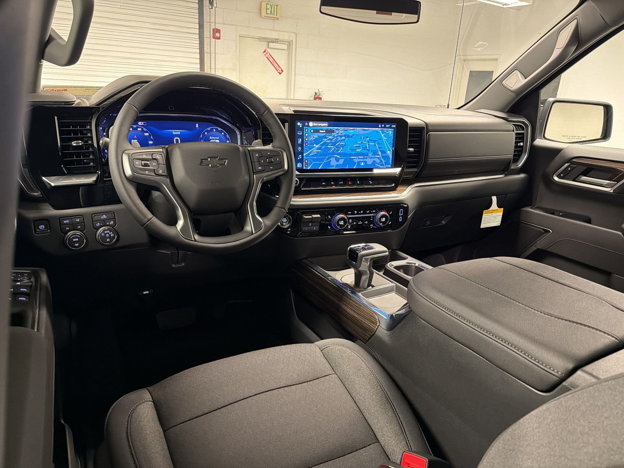 New 2026 Chevrolet Silverado 1500 RST AWD/4WD image 17