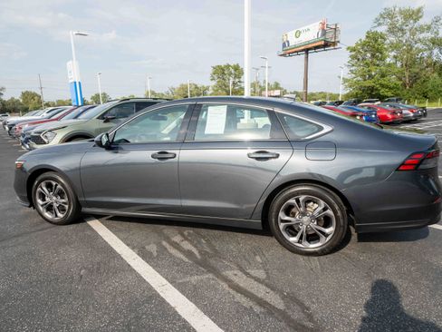 Used 2023 Honda Accord EX image 4