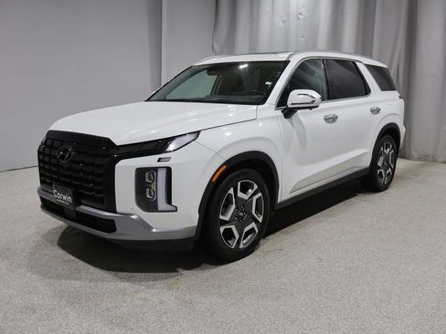 Used 2024 Hyundai Palisade Limited AWD/4WD image 5