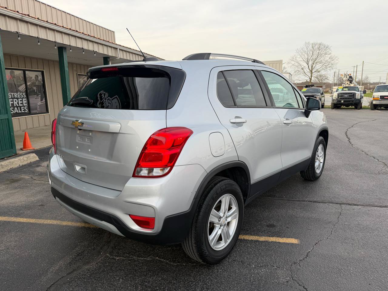 Used 2021 Chevrolet Trax LT AWD/4WD image 3