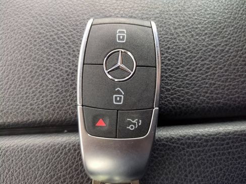 Used 2024 Mercedes-Benz GLE 350 4MATIC w/ 3rd Row Seat Package image 38