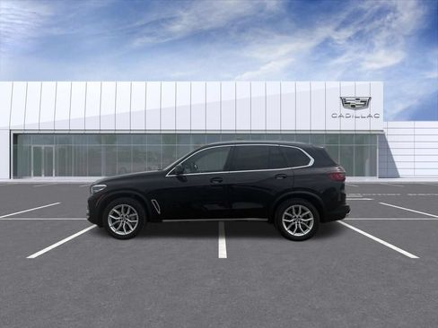 Used 2023 BMW X5 xDrive40i w/ Premium Package AWD/4WD image 5