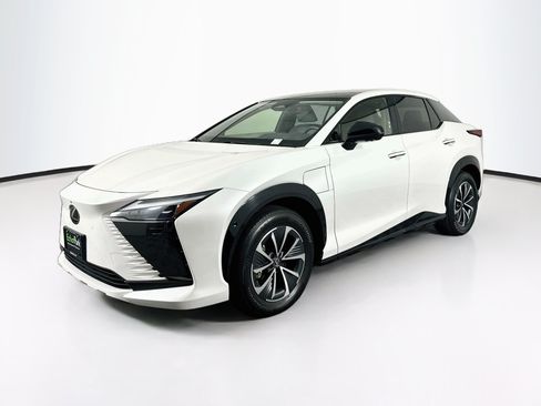 Used 2023 Lexus RZ 450e Premium w/ Technology Package AWD/4WD image 3