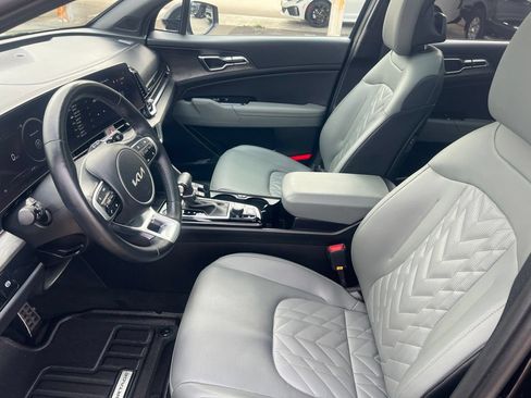 Certified 2023 Kia Sportage X-Pro Prestige AWD/4WD image 4