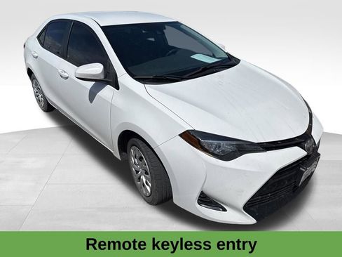 Used 2017 Toyota Corolla L FWD image 4