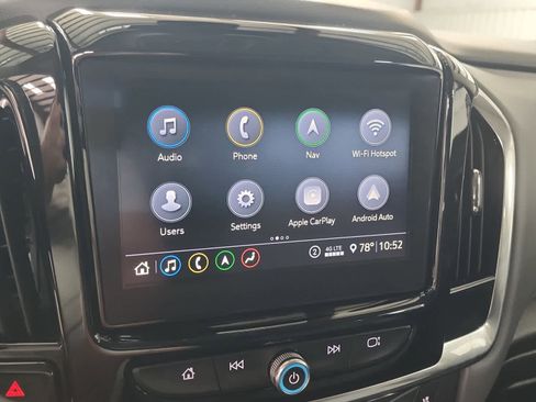 Used 2021 Chevrolet Traverse Premier FWD image 27