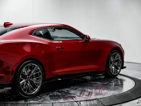 Used 2023 Chevrolet Camaro ZL1 image 15