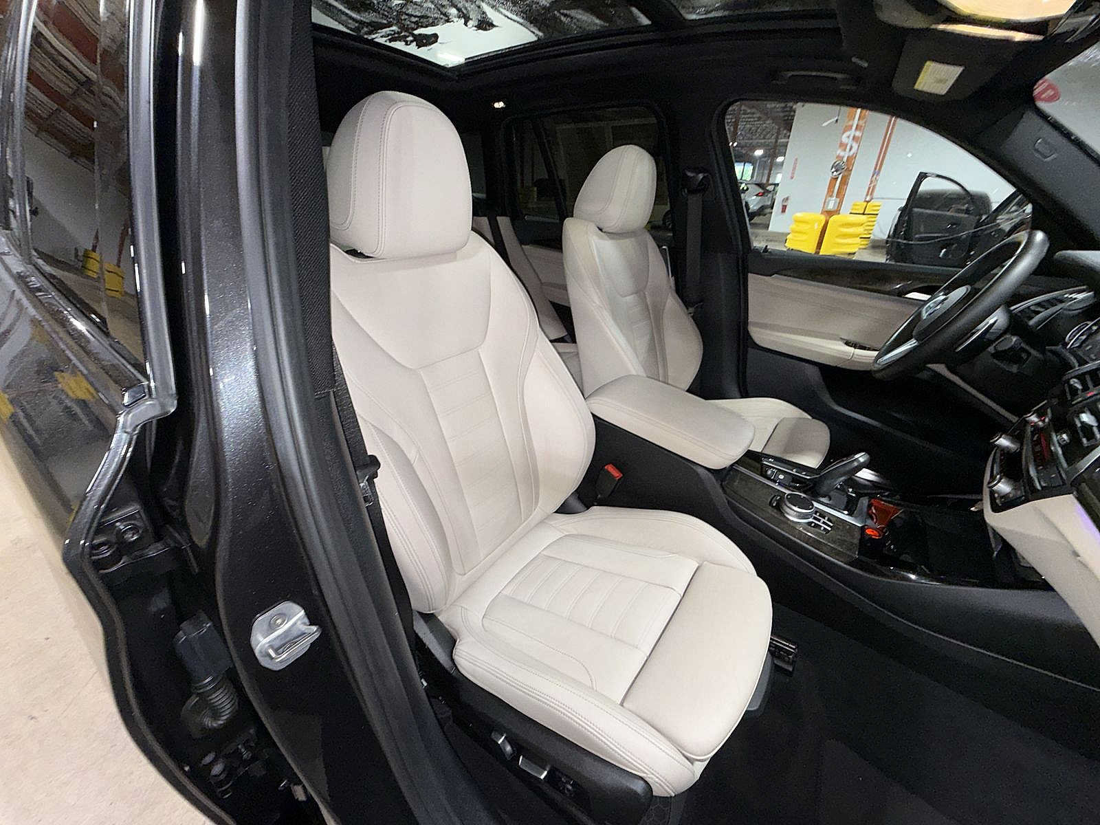 Used 2019 BMW X3 M40i w/ Premium Package AWD/4WD image 15