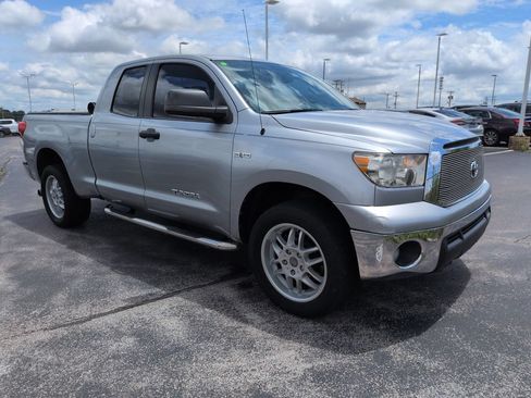 Used 2011 Toyota Tundra 2WD Double Cab w/ Tow Pkg image 8