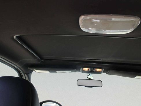 Used 2009 Ford Escape XLT AWD/4WD image 6