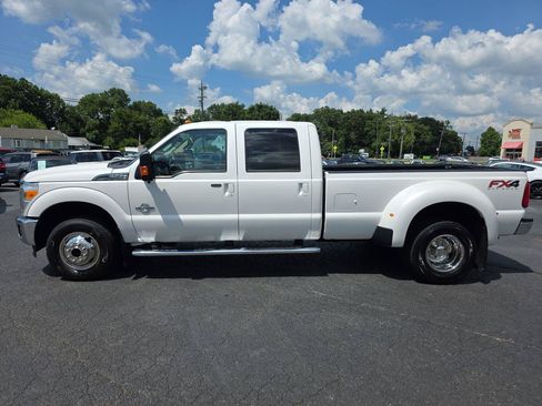 Used 2013 Ford F350 Lariat w/ Lariat Interior Pkg AWD/4WD image 19