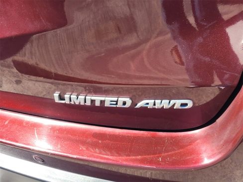 Used 2015 Toyota Highlander Limited image 13