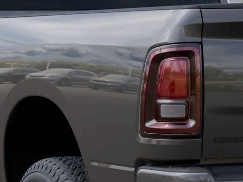 New 2026 RAM 3500 Big Horn AWD/4WD image 5