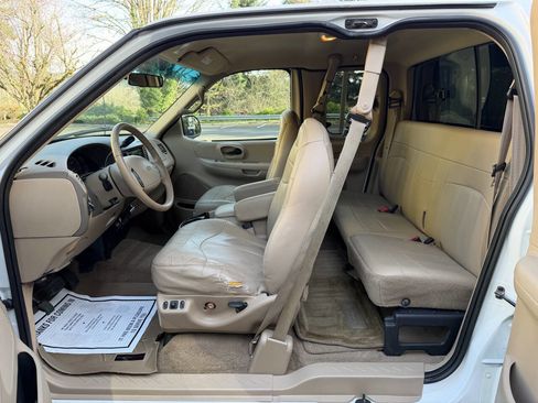 Used 1999 Ford F150 Lariat image 22