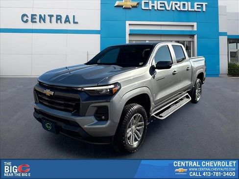 Certified 2024 Chevrolet Colorado LT w/ LT Convenience Package III AWD/4WD image 1