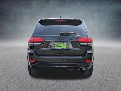 Certified 2020 Jeep Grand Cherokee Altitude AWD/4WD image 4