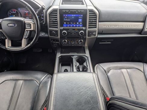 Used 2021 Ford F250 Platinum image 11