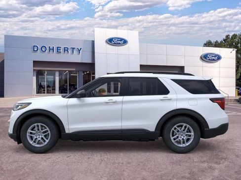 New 2026 Ford Explorer Active AWD/4WD image 3