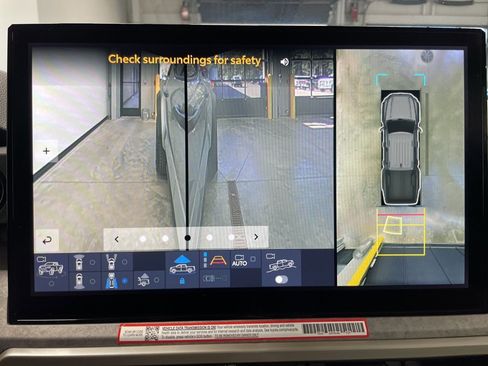 Used 2025 Toyota Tacoma 4x4 Double Cab Hybrid image 59