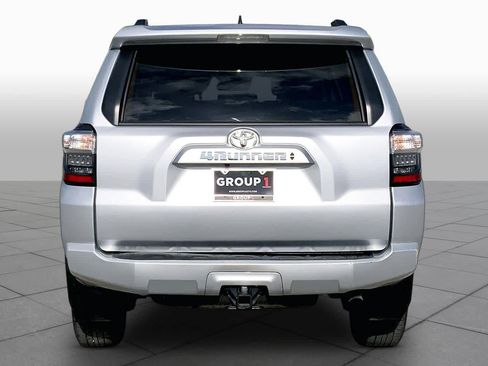 Used 2024 Toyota 4Runner SR5 RWD image 5