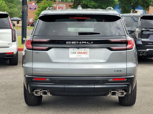 New 2026 GMC Acadia Denali Ultimate w/ LPO, Floor Liner Package FWD image 5