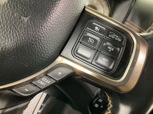 Used 2022 RAM 2500 Limited image 18