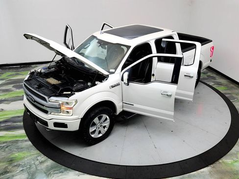 Used 2018 Ford F150 Platinum w/ Equipment Group 701A Luxury AWD/4WD image 38
